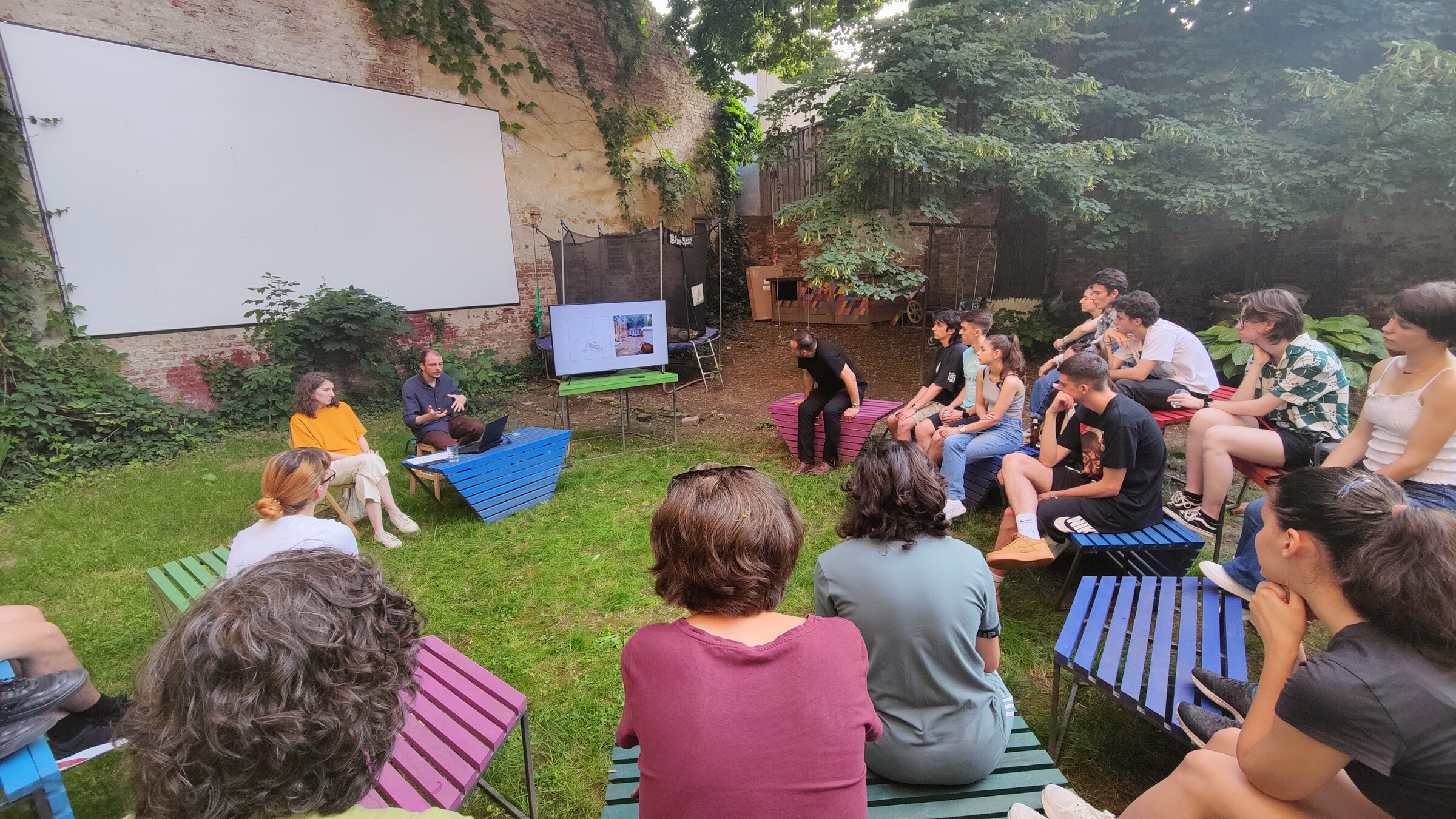 co-LIZA 2.0. O rezidență cu Atelier AdHoc